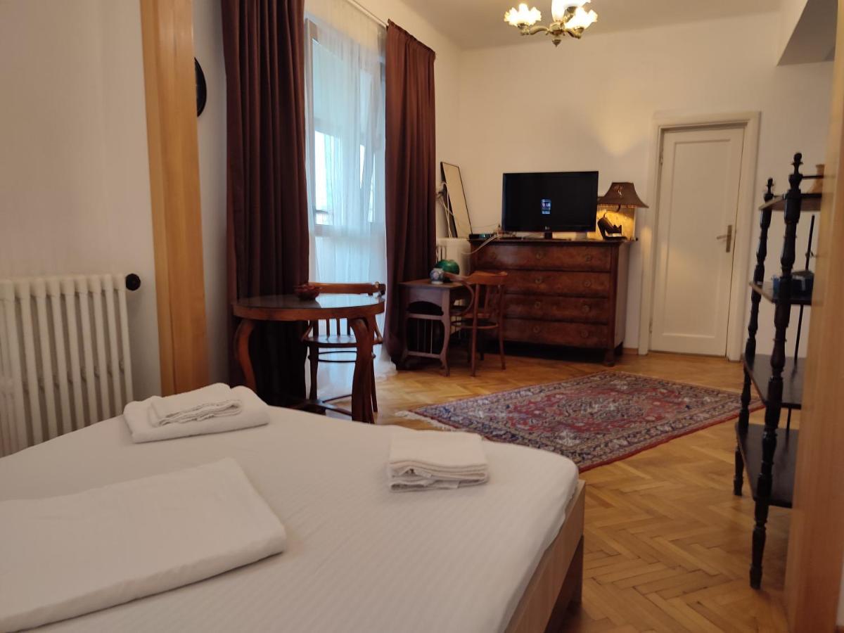 Accommodation Ateneu Palace بوخارست المظهر الخارجي الصورة